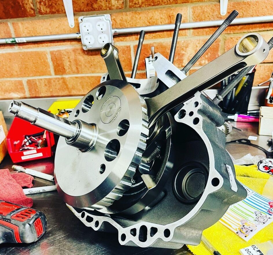 M8 bottom end service